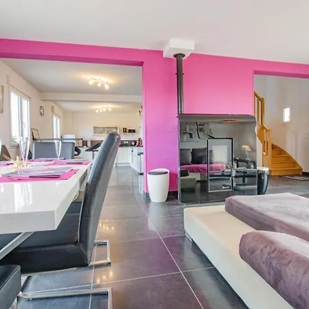 Au Clair De Lune * Saint-Remy-Sous-Barbuise