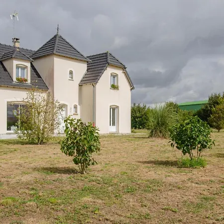 Au Clair De Lune Holiday home *